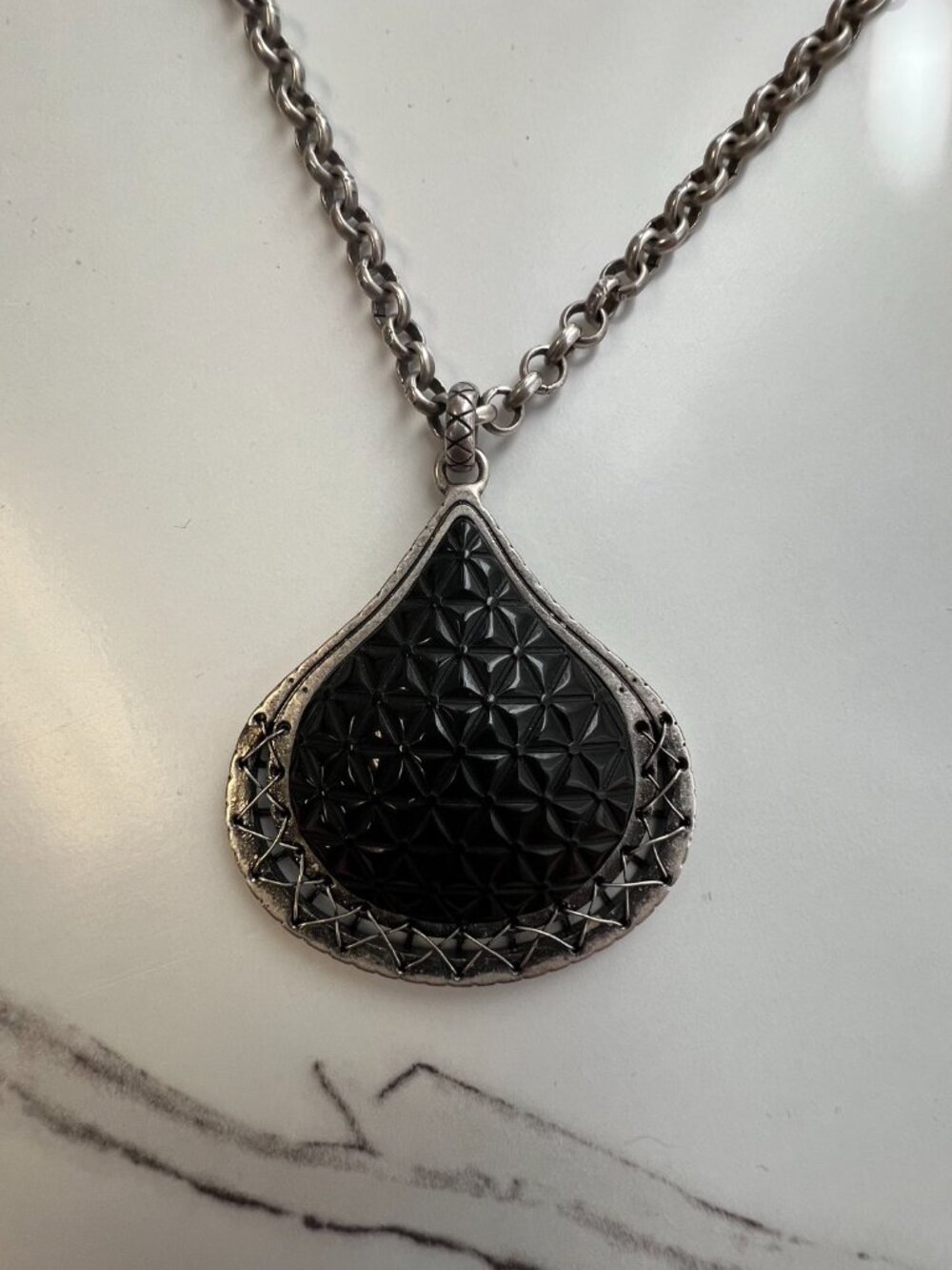 Vintage Silver Black Pendant Necklace Geometric Floral Carved Stone